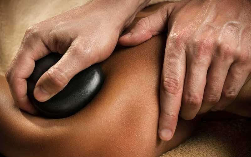 Deep tissue massage in Valencia