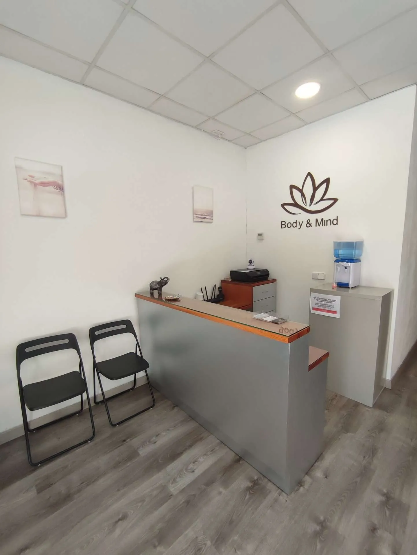 Recepción consultorio.
